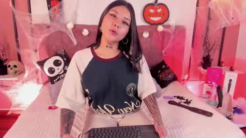 nathalia_stone online show from October 4, 2025, 6:17 pm