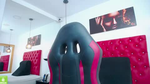 nathaliasweet_1_ online show from July 28, 2026, 8:52 pm