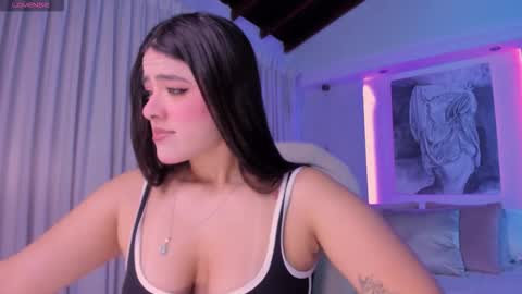 NATHALIE online show from October 25, 2025, 11:07 am