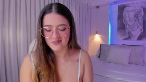 Snapshot of nathalie_rivers chatting on May 7, 2026, 11:15 am NATHALIE online show from May 7, 2026, 11:15 am
