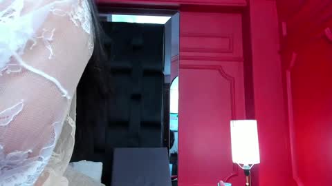 Snapshot of nathalie_rossel chatting on January 15, 2025, 1:23 am nathalie rossel online show from January 15, 2025, 1:23 am