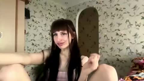 Snapshot of nathaliejerden chatting on June 13, 2026, 9:35 pm Marge online show from June 13, 2026, 9:35 pm