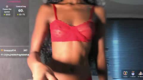 Snapshot of nathalyleen chatting on May 16, 2026, 7:45 pm online show from May 16, 2026, 7:45 pm