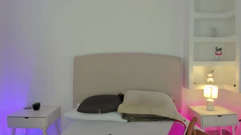 NATHALY  online show from January 11, 2026, 10:31 am