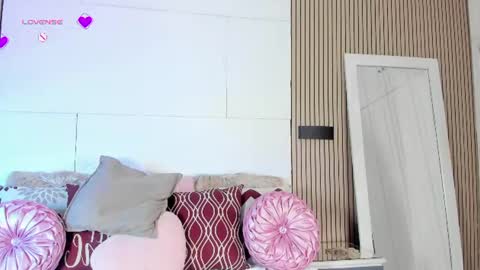 Snapshot of nathalyparker chatting on July 4, 2026, 2:34 pm nathy online show from July 4, 2026, 2:34 pm