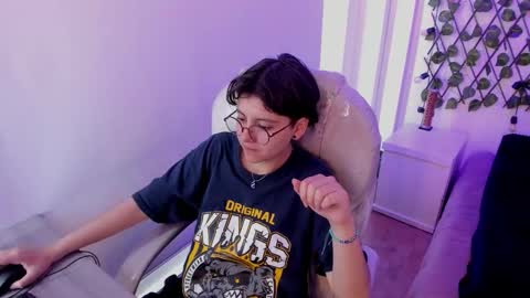 nathalyy_ds online show from October 25, 2025, 8:25 pm