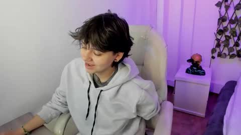 nathalyy_ds online show from February 1, 2026, 12:15 pm