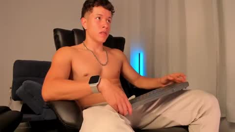 Nathan online show from October 1, 2025, 10:38 pm