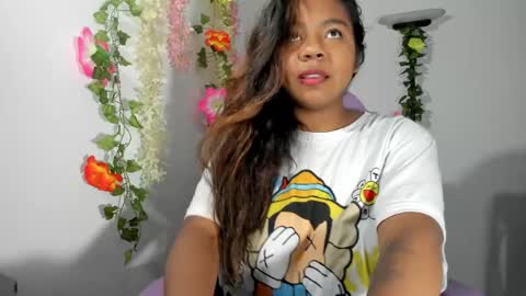Snapshot of nathasha_jhonsom_ chatting on June 7, 2026, 5:38 pm Naty online show from June 7, 2026, 5:38 pm