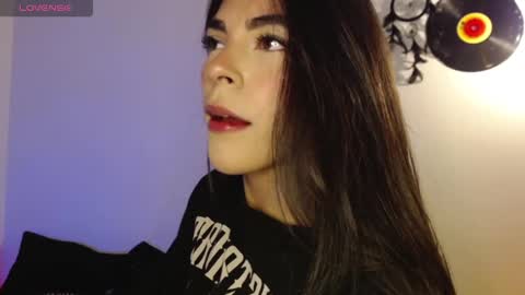 Snapshot of natis_miamm chatting on September 15, 2025, 2:00 am natis_miamm online show from September 15, 2025, 2:00 am