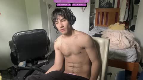 native_boy2 online show from October 15, 2025, 1:06 am