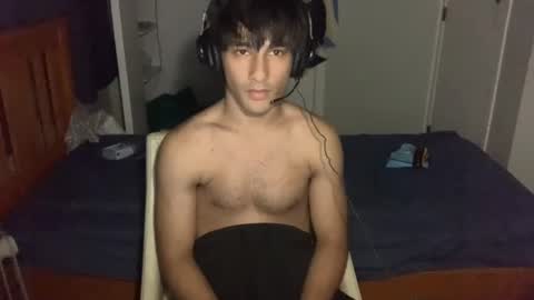 native_boy2 online show from December 19, 2025, 7:26 am