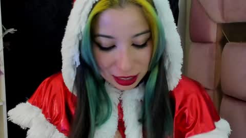 Snapshot of natsuki_09 chatting on December 27, 2024, 4:04 am Nat online show from December 27, 2024, 4:04 am