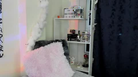 Snapshot of natsuki_09 chatting on January 28, 2025, 3:47 am Nat online show from January 28, 2025, 3:47 am
