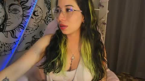 Nat  online show from April 25, 2026, 7:00 am