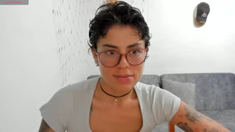 natt_op online show from April 9, 2026, 11:43 pm