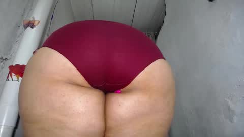 Snapshot of nattasha_foxx chatting on October 8, 2025, 11:13 pm natalia online show from October 8, 2025, 11:13 pm