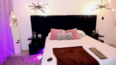 nattashaa online show from February 9, 2025, 11:58 am