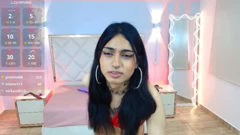 Snapshot of nattrose_tay chatting on February 7, 2025, 5:51 pm NATT ROSE online show from February 7, 2025, 5:51 pm