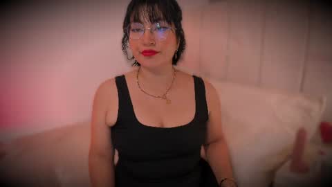 Snapshot of natty_bush chatting on July 20, 2026, 12:03 am Nathalie online show from July 20, 2026, 12:03 am