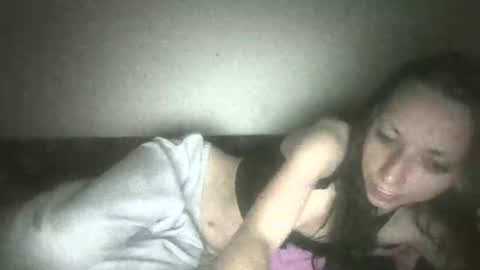 Chloe online show from November 15, 2025, 11:43 pm