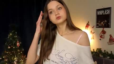 Snapshot of natur_ella chatting on January 15, 2026, 3:16 pm Ella online show from January 15, 2026, 3:16 pm