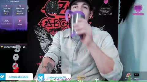 Snapshot of naturesbest951 chatting on October 28, 2025, 3:54 am NATURESBEST online show from October 28, 2025, 3:54 am