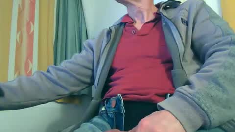 Snapshot of naturista25 chatting on October 17, 2025, 7:16 pm naturista25 online show from October 17, 2025, 7:16 pm