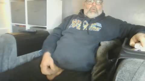 naturistmale45 online show from November 24, 2025, 8:47 am