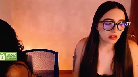 Natalia  Valeria online show from February 6, 2025, 8:13 pm