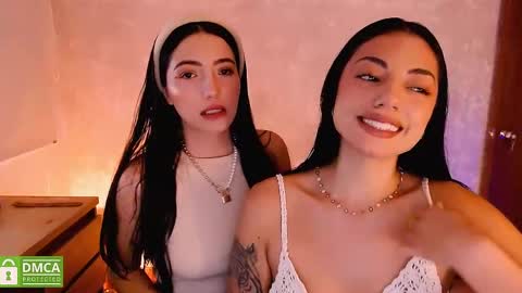 Natalia  Valeria online show from February 17, 2025, 6:15 pm