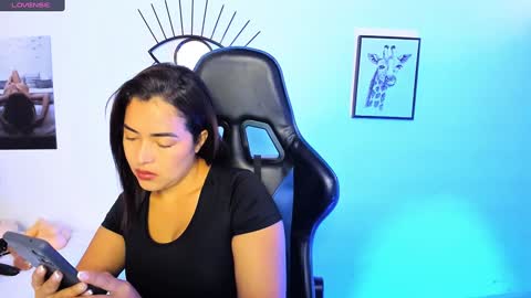 Snapshot of naty_07 chatting on February 8, 2025, 6:33 pm Natalia online show from February 8, 2025, 6:33 pm