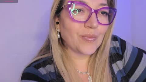 Nataly online show from May 15, 2026, 11:12 pm