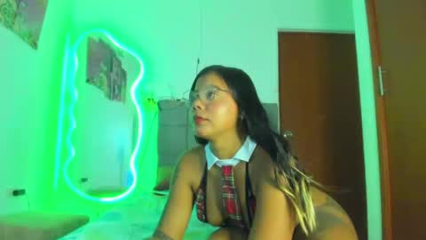 Snapshot of naty_coxx chatting on June 7, 2026, 11:52 pm NATY COXX online show from June 7, 2026, 11:52 pm