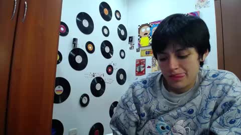 Fernanda online show from February 12, 2025, 5:58 am