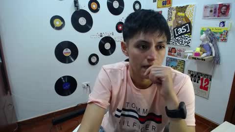 Fernanda online show from March 5, 2025, 4:34 am