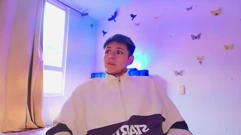 Snapshot of naty_lux19 chatting on December 4, 2025, 2:04 pm Fernanda online show from December 4, 2025, 2:04 pm