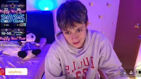 Snapshot of naty_lux19 chatting on December 21, 2025, 10:06 pm Fernanda online show from December 21, 2025, 10:06 pm