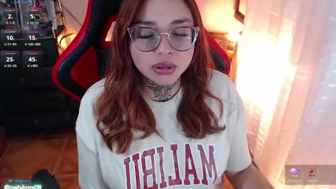 Snapshot of natykors_m_ chatting on April 18, 2026, 1:20 am Sofia IG Natykors08 online show from April 18, 2026, 1:20 am