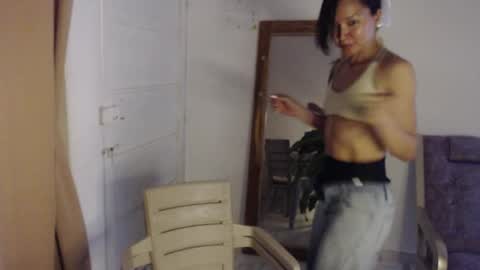 Stella Mcqueen online show from May 20, 2026, 3:29 pm