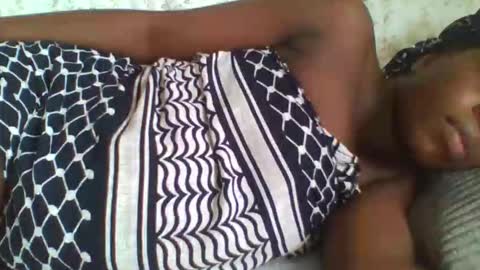 naughtisexy online show from April 22, 2026, 7:33 am