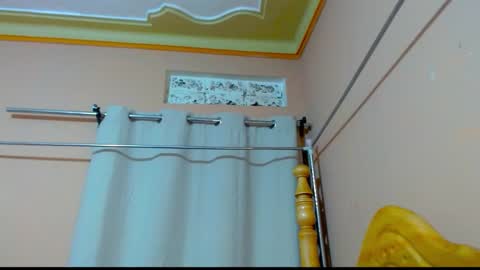 naughtyxoxo online show from March 18, 2026, 11:52 pm