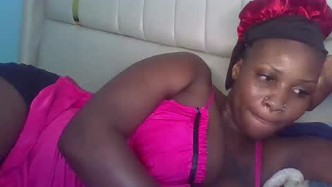 naughty8779 online show from November 6, 2025, 7:42 am