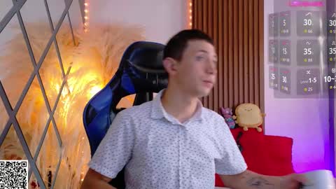 Christopher  Chris online show from September 23, 2025, 11:35 am