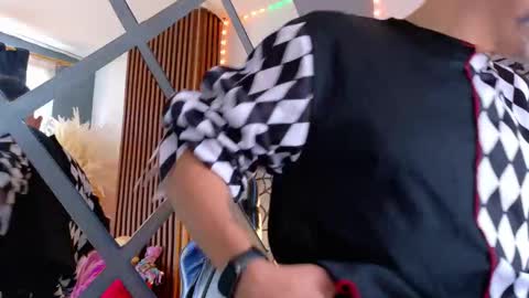 Christopher  Chris online show from October 9, 2025, 1:53 pm