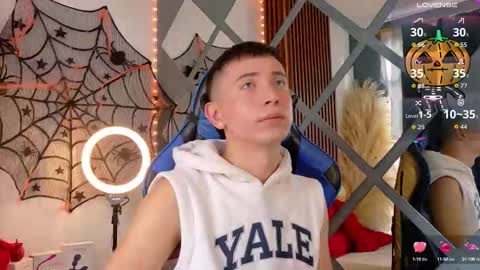 Christopher  Chris online show from October 10, 2025, 12:59 pm