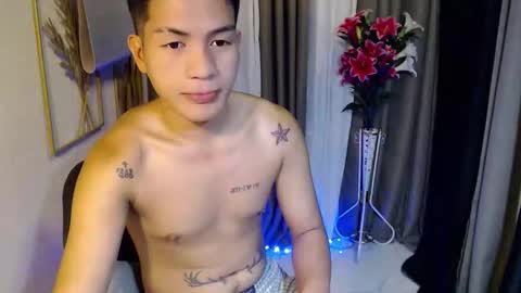 Snapshot of naughty_angelo chatting on April 23, 2026, 5:26 pm naughty_angelo online show from April 23, 2026, 5:26 pm