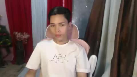 naughty_boy_jhon online show from September 20, 2025, 8:26 am