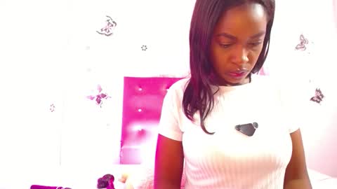 Snapshot of naughty_choko chatting on February 10, 2026, 12:20 pm L I S S online show from February 10, 2026, 12:20 pm