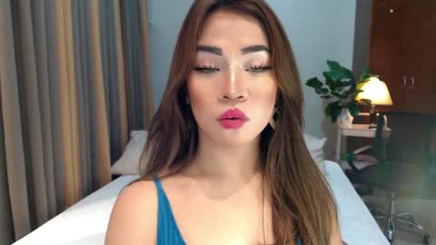 Snapshot of naughty_dreamerxxx chatting on December 4, 2024, 7:50 am Queen Jess online show from December 4, 2024, 7:50 am